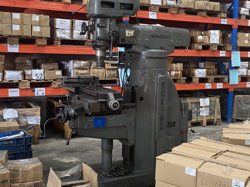 Milling machine.JPG